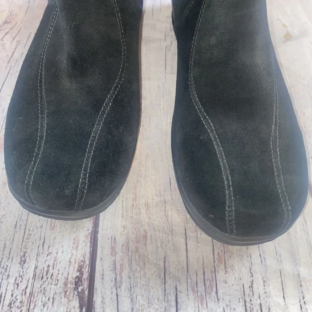 Clarks Womens Black Leather Ankle Boots 10 Comfort Wedge Zip Minimalist Classic